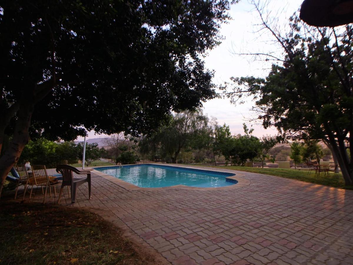 Uitkyk Guest Farm Hotel Usakos Buitenkant foto