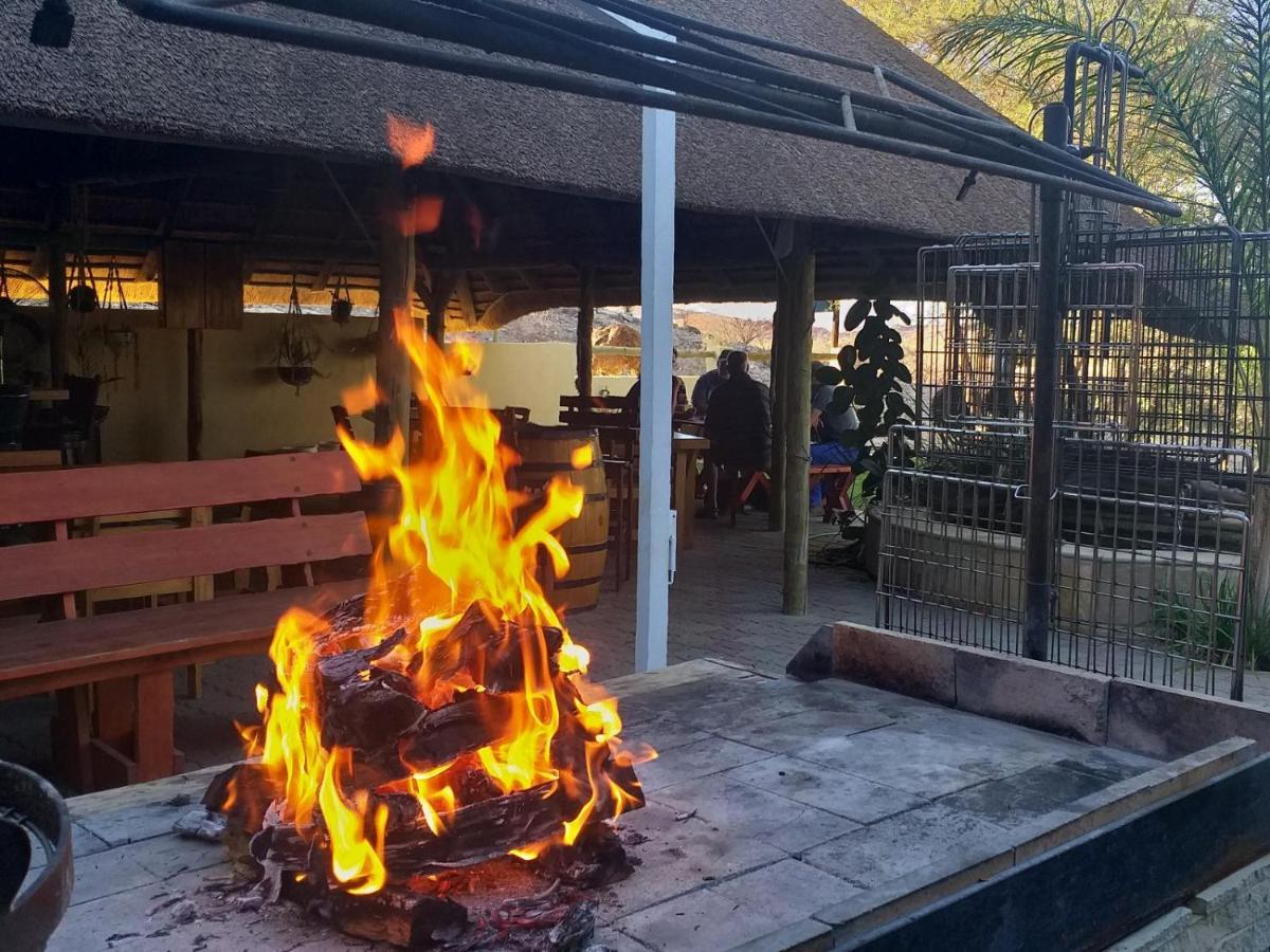Uitkyk Guest Farm Hotel Usakos Buitenkant foto